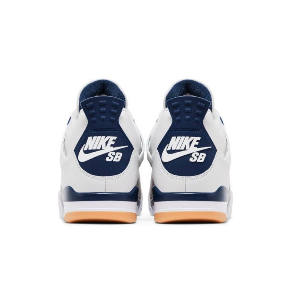Nike SB x Air Jordan Retro 4 SP "Navy"