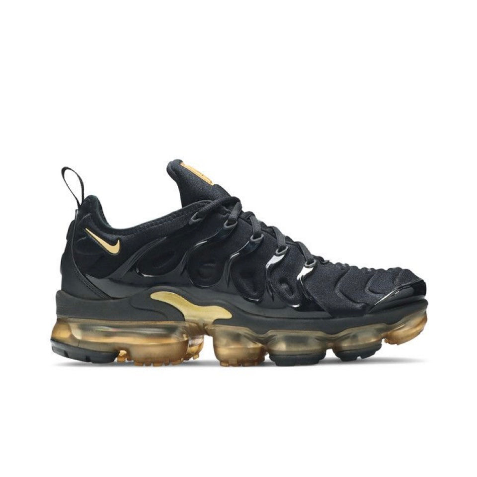 Nike Air Vapormax Plus "Black Gold"