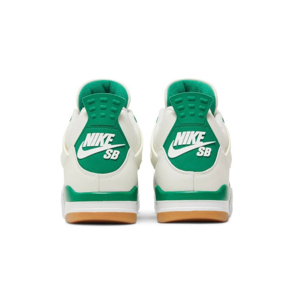 (Size 11) Nike SB x Air Jordan Retro 4 SP "Pine Green"