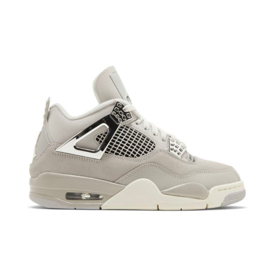 (Size 8W) Air Jordan Retro 4 "Frozen Moments"