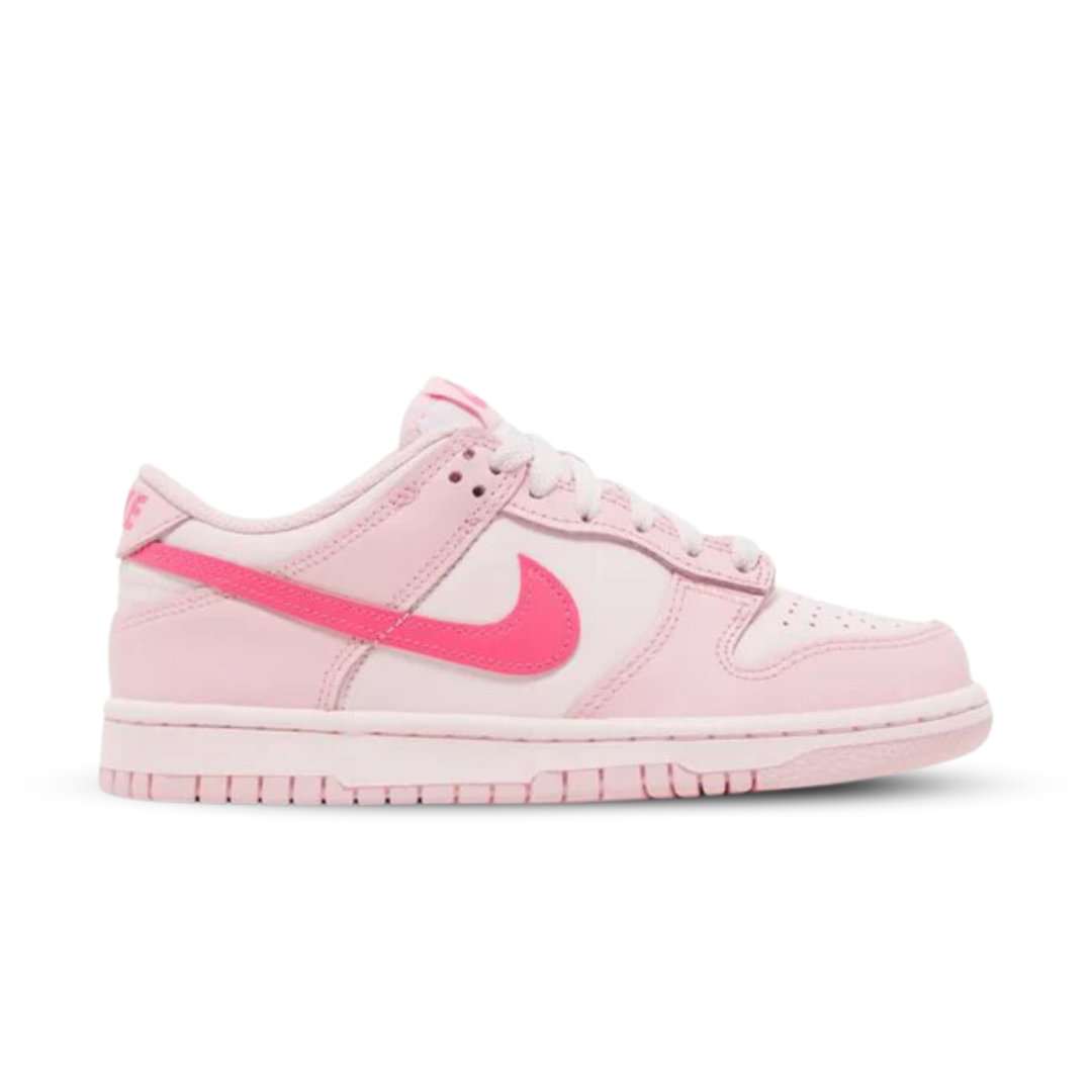 Nike Dunk Low "Triple Pink"