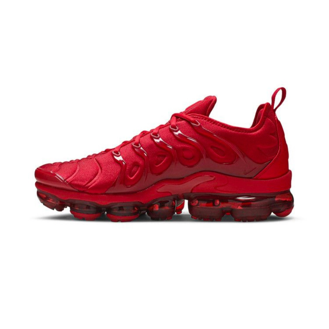 AIR VAPORMAX PLUS "TRIPLE RED"