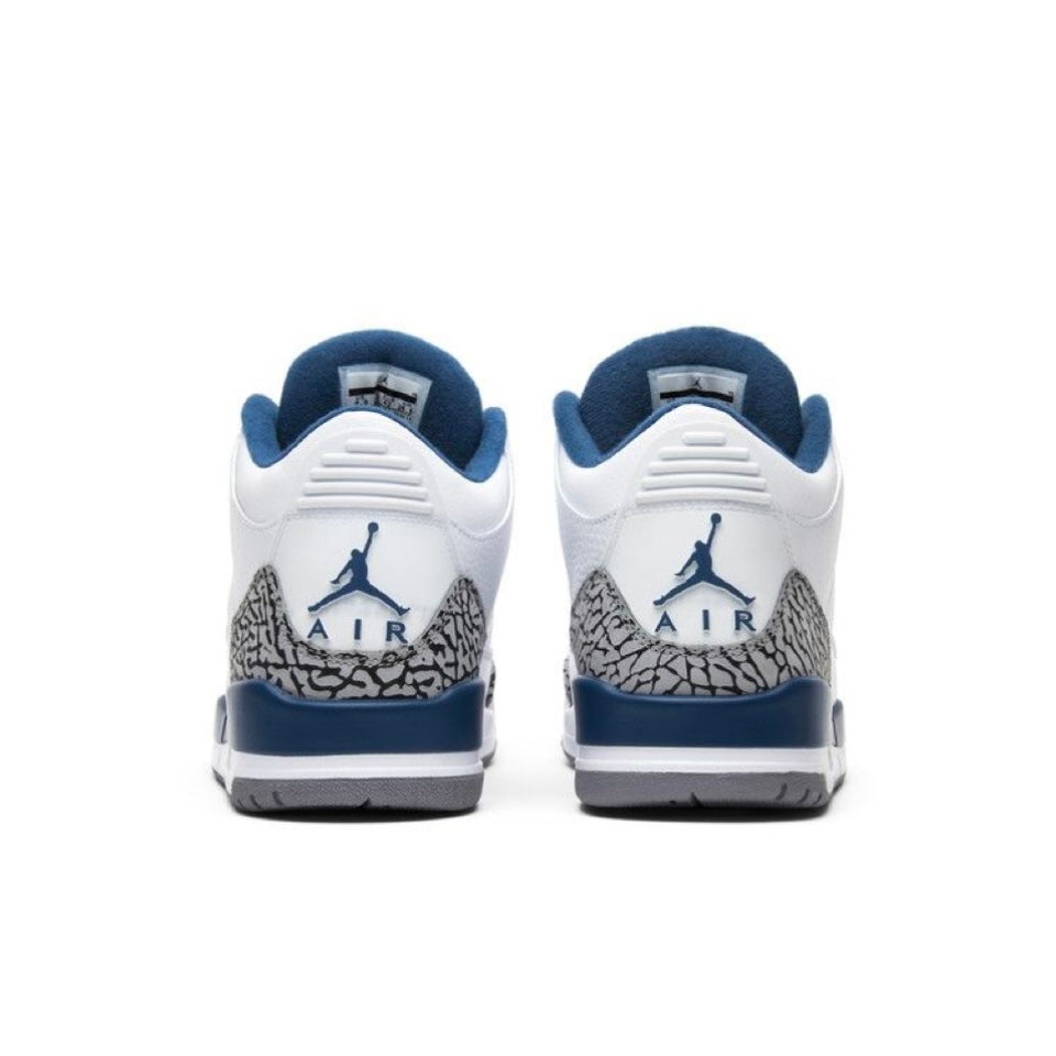 Air Jordan Retro 3 "True Blue"