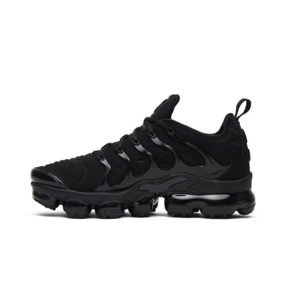 Nike Air Vapormax Plus "Triple Black"
