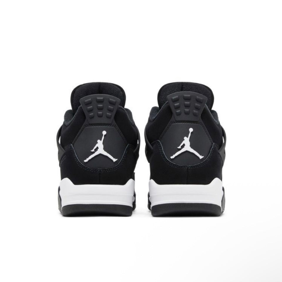 (Size 6.5) Air Jordan Retro 4 "White Thunder"